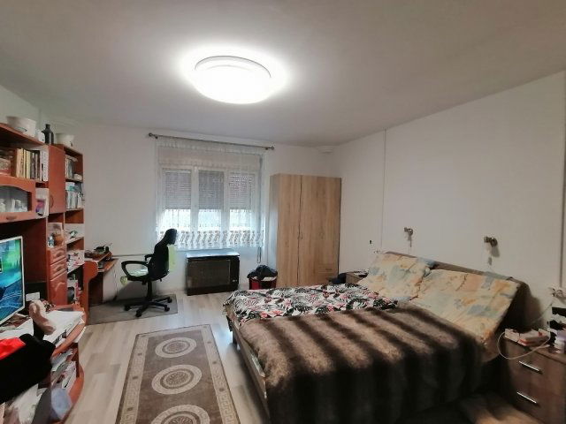 Eladó családi ház, Pusztaszabolcson 29.9 M Ft, 2 szobás