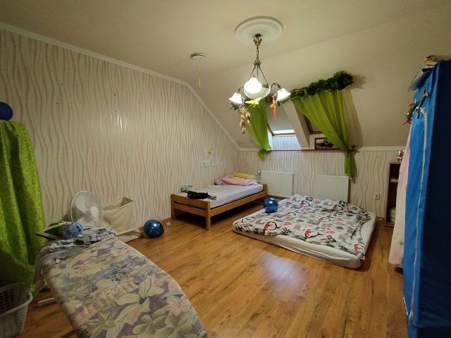 Eladó családi ház, Miskolcon 63.9 M Ft, 5 szobás