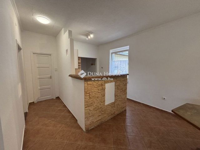Eladó családi ház, Nagyberényen 48 M Ft, 3 szobás
