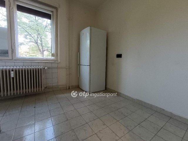 Eladó téglalakás, Budapesten, XI. kerületben 82.5 M Ft