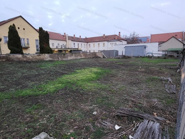 Eladó telek, Jászberényben 82.5 M Ft / költözzbe.hu