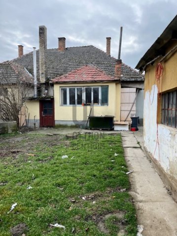 Eladó ikerház, Faddon 21 M Ft, 3 szobás / költözzbe.hu