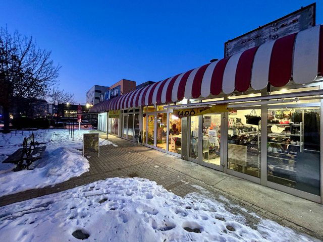 Kiadó üzlethelyiség, Budapesten, XX. kerületben 150 E Ft / hó