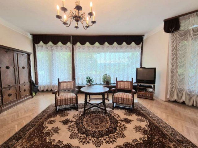 Eladó téglalakás, II. kerületben, Vöröstorony utcában