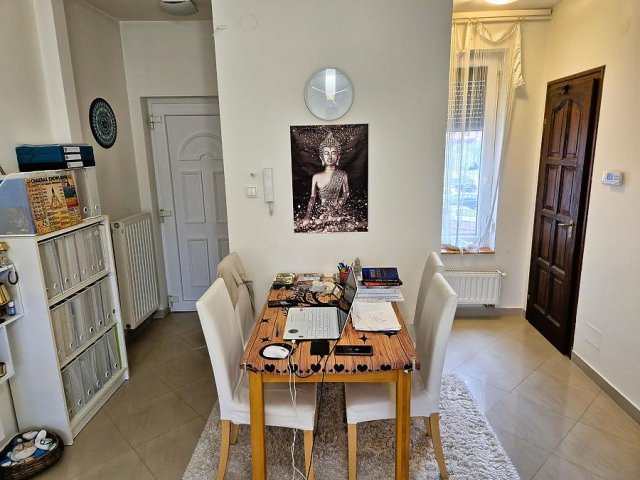 Eladó iroda, Dunakeszin 65 M Ft, 2 szobás / költözzbe.hu