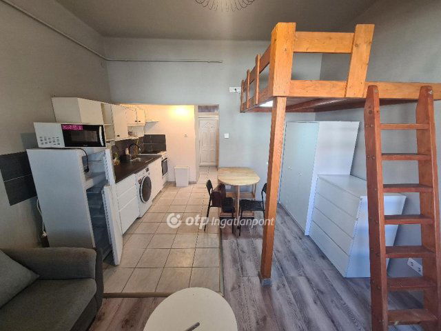 Eladó téglalakás, Budapesten, XXI. kerületben 34.9 M Ft