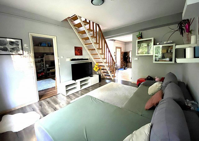 Eladó családi ház, Szigethalmon 60 M Ft, 5+1 szobás