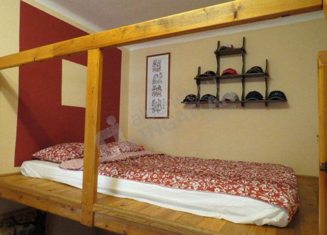 Kiadó téglalakás, albérlet, VII. kerületben, Cserhát utcában