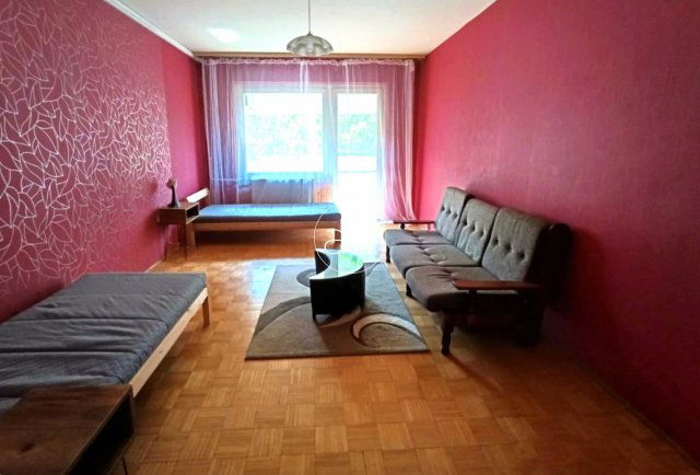 Kiadó panellakás, albérlet, Szegeden 190 E Ft / hó, 1+2 szobás