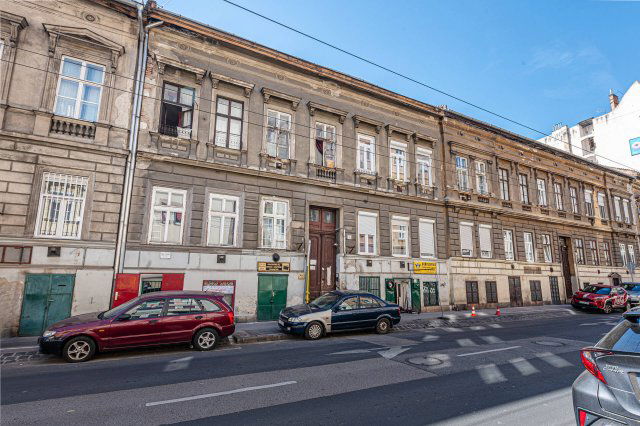 Eladó téglalakás, Budapesten, VII. kerületben 44.9 M Ft