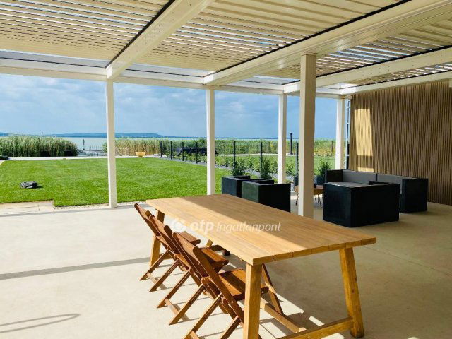 Eladó ikerház, Balatonakaliban 498 M Ft, 4 szobás