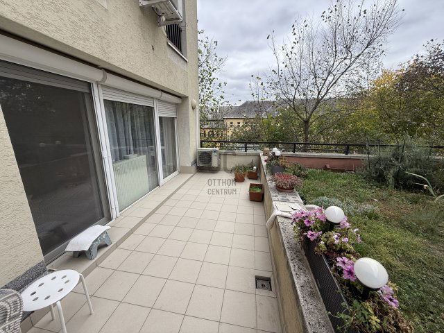 Eladó téglalakás, Budapesten, XVIII. kerületben 73.9 M Ft