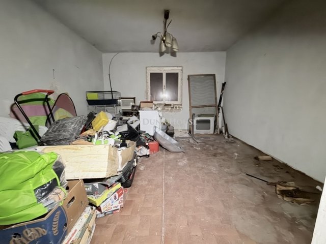 Eladó családi ház, Verőcén 33.9 M Ft, 3 szobás