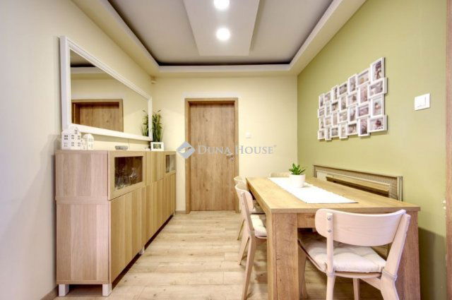 Eladó panellakás, Budaörsön 108 M Ft, 2+1 szobás