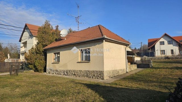 Eladó családi ház, Szentendrén 98 M Ft, 3 szobás