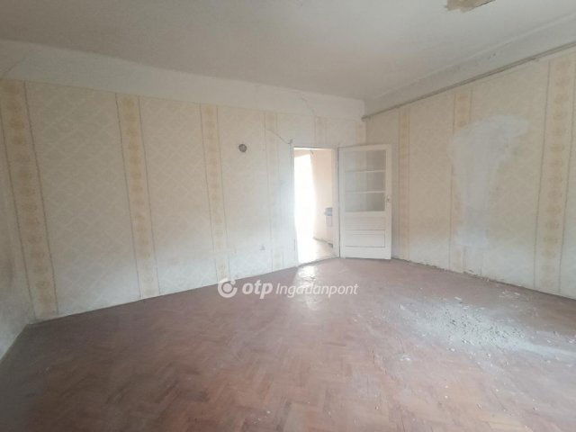Eladó családi ház, Kisvárdán 18 M Ft, 3 szobás