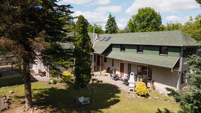 Eladó családi ház, Leányfaluban 129 M Ft, 5+1 szobás