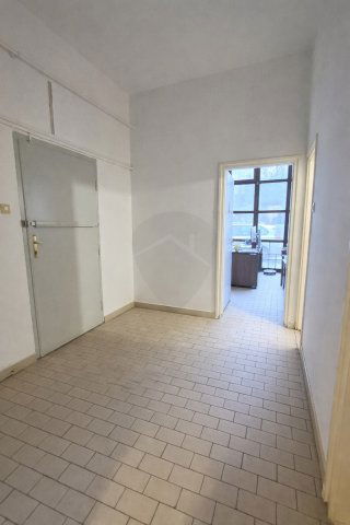 Eladó ipari ingatlan, Baján 38.9 M Ft / költözzbe.hu