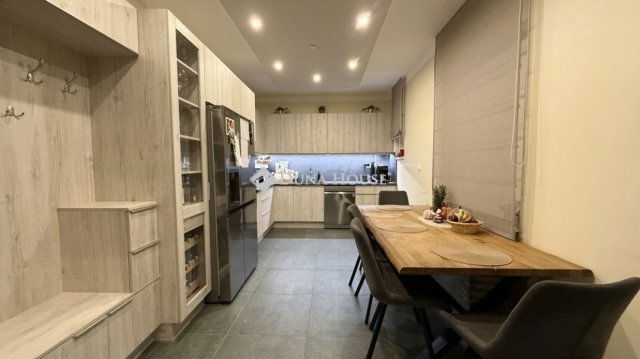 Eladó ikerház, Budapesten, XVIII. kerületben 102 M Ft, 3 szobás