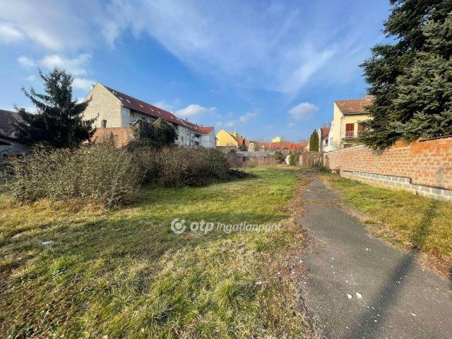 Eladó telek, Kaposváron 80 M Ft / költözzbe.hu