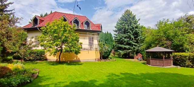 Eladó családi ház, Budapesten, XI. kerületben 279 M Ft, 5 szobás