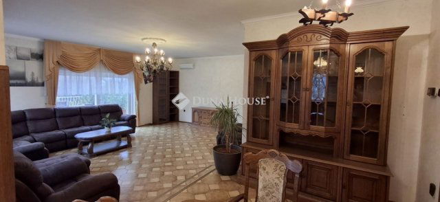 Kiadó családi ház, albérlet, Taksonyon 550 E Ft / hó, 5 szobás