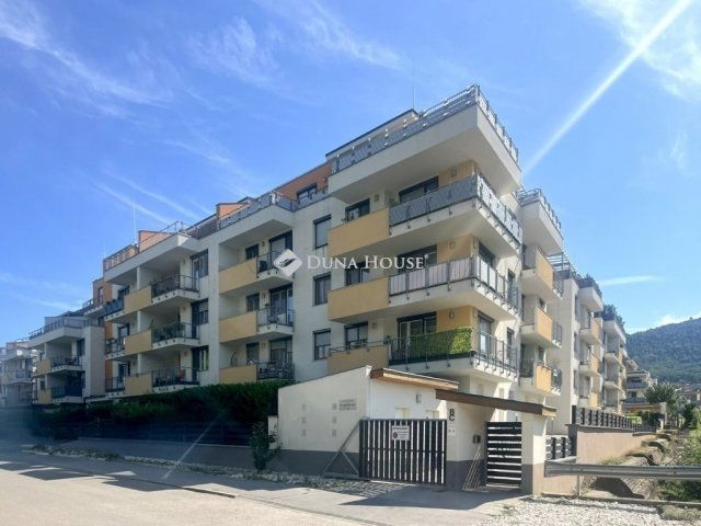 Eladó téglalakás, Budapesten, III. kerületben 124.99 M Ft