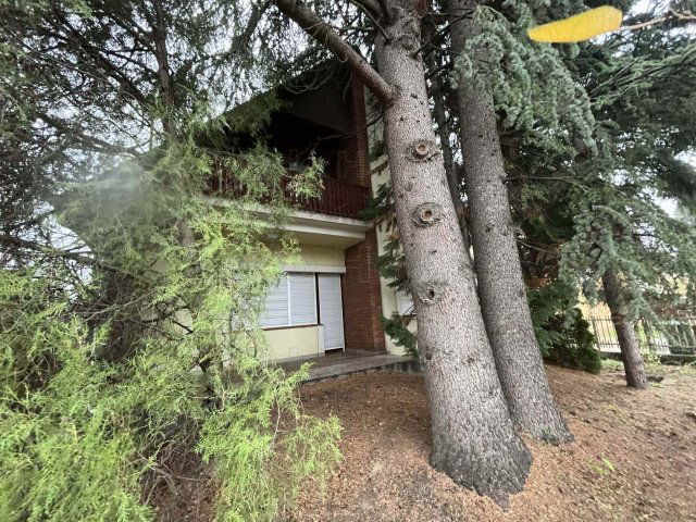 Eladó családi ház, Balatonlelleén 85 M Ft, 7 szobás