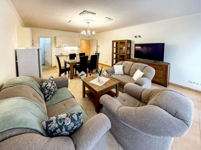 Eladó téglalakás, Siófokon 108.8 M Ft, 2 szobás