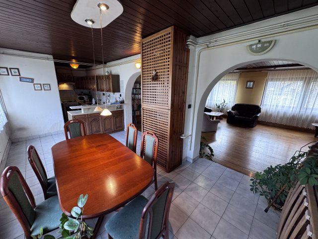 Eladó családi ház, Budapesten, XIV. kerületben 104.9 M Ft