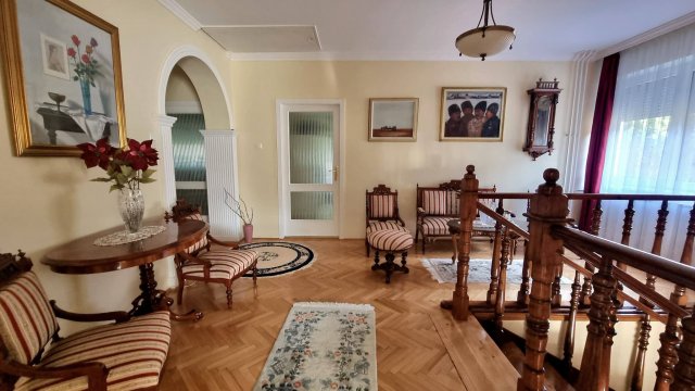 Eladó családi ház, Nyíregyházán 175 M Ft, 5 szobás