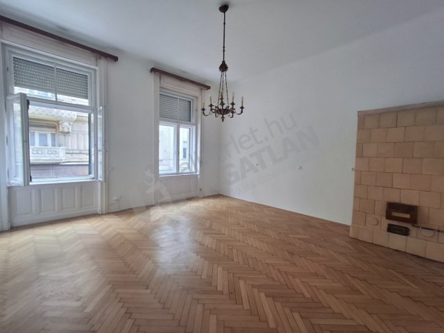 Kiadó téglalakás, albérlet, VIII. kerületben, Baross utcában