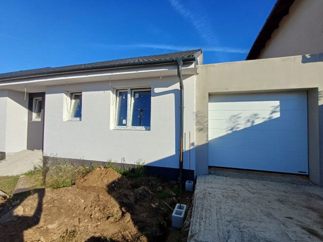 Eladó családi ház, Nyírtelken 66 M Ft, 3 szobás