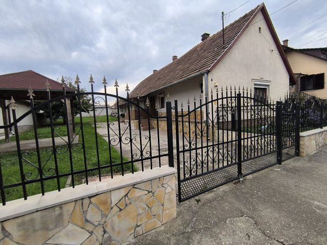 Eladó családi ház, Mágocson 16.5 M Ft, 2 szobás