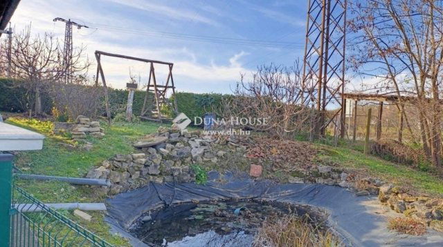 Eladó családi ház, Mohácson 46.5 M Ft, 4 szobás