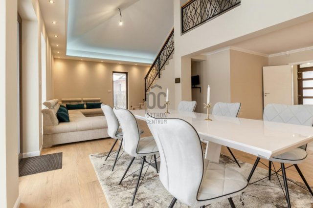 Eladó családi ház, Üllőn 177 M Ft, 4 szobás