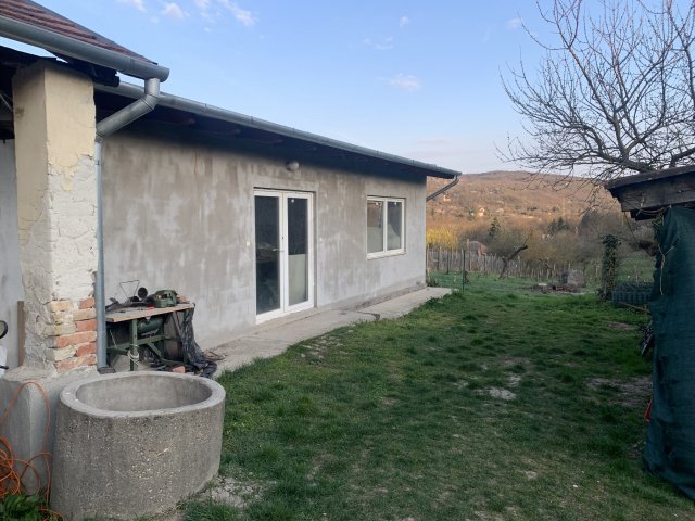 Eladó családi ház, Biatorbágyon 105 M Ft, 3 szobás