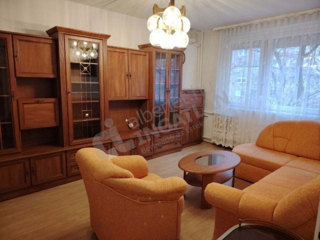 Eladó panellakás, Budapesten, XIX. kerületben, Lehel utcában