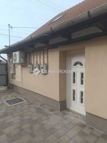 Eladó téglalakás, Hatvanban, Klapka utcában 52.5 M Ft, 4 szobás