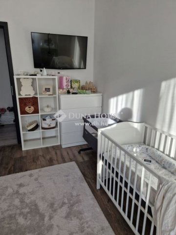 Eladó családi ház, Monoron 199.99 M Ft, 5 szobás