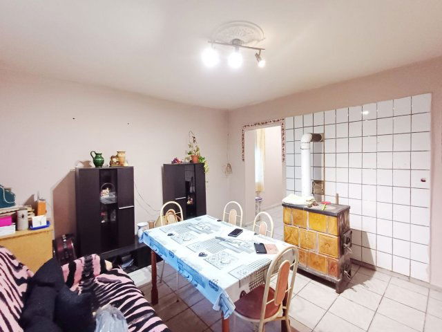 Eladó családi ház, Balkányban 16.9 M Ft, 2 szobás