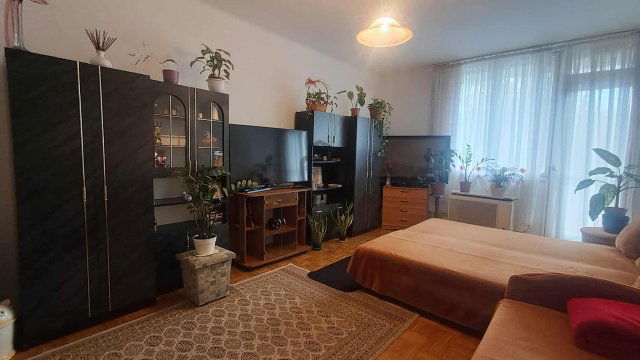 Eladó téglalakás, Debrecenben, Viola utcában 53.99 M Ft