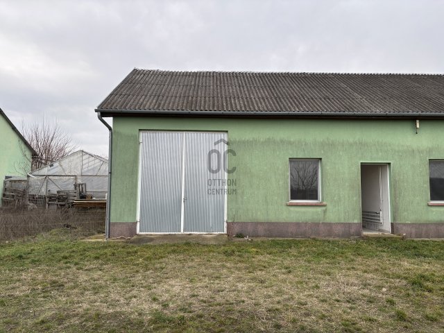 Eladó telek, Debrecenben 400 M Ft / költözzbe.hu