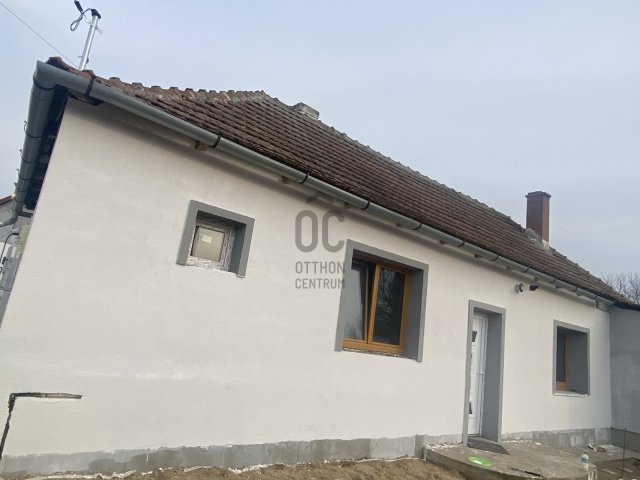 Eladó családi ház, Sárándon 35 M Ft, 3 szobás
