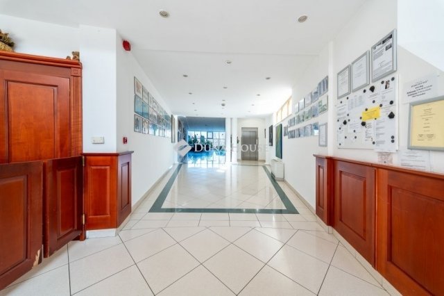 Eladó téglalakás, Budapesten, II. kerületben 135 M Ft, 3 szobás