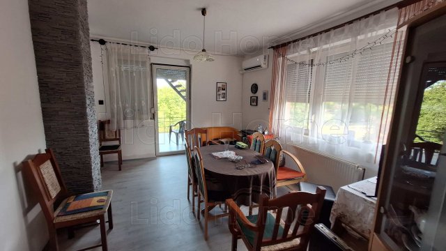 Eladó családi ház, Nagyberényen 63.9 M Ft, 6 szobás