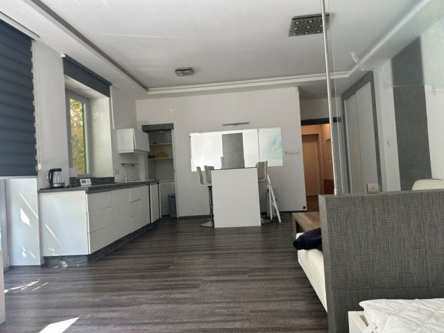 Eladó téglalakás, Budapesten, III. kerületben 75 M Ft, 1 szobás