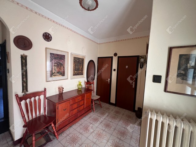 Eladó sorház, Sopronban 109.9 M Ft, 5 szobás