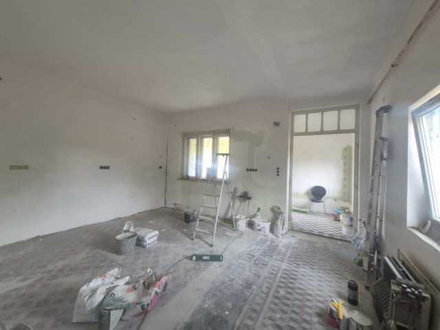 Eladó családi ház, Őrhalmon 32 M Ft, 5 szobás