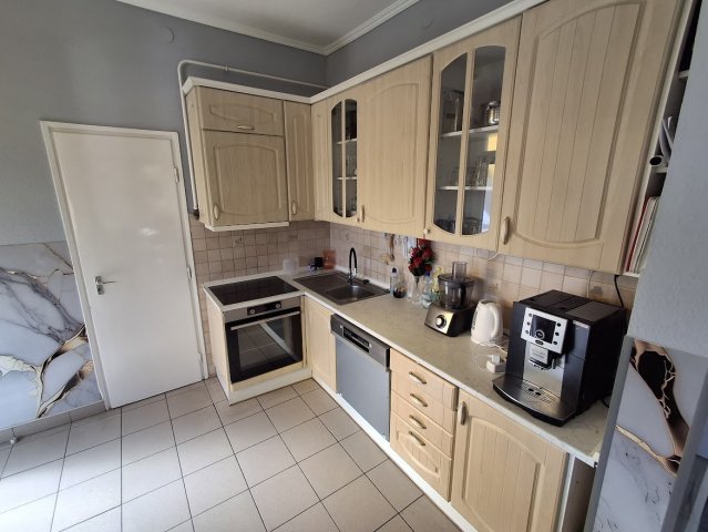 Eladó családi ház, Cegléden 95 M Ft, 4 szobás